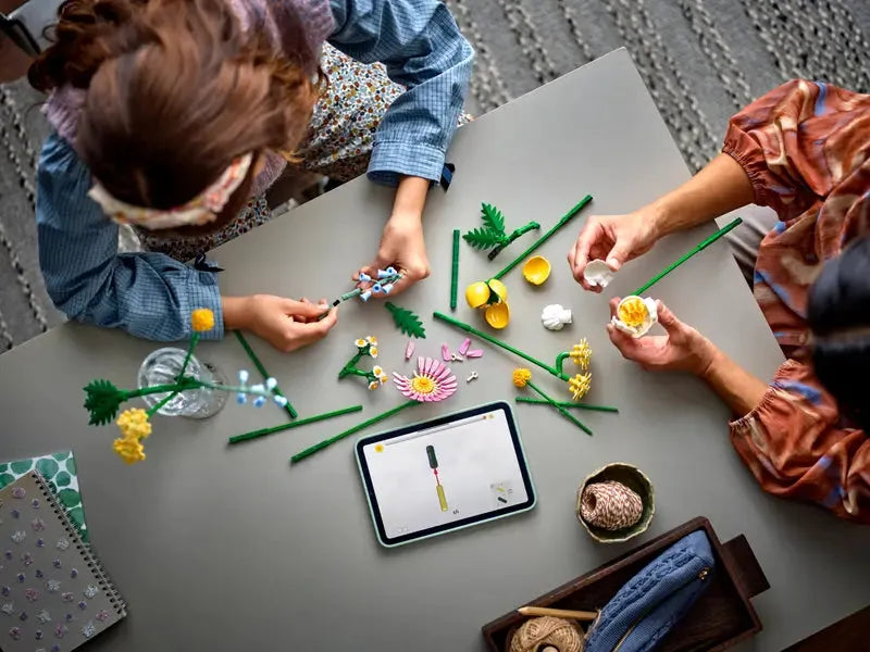 10347 LEGO Søt sommerbukett - Lekeproffen.no