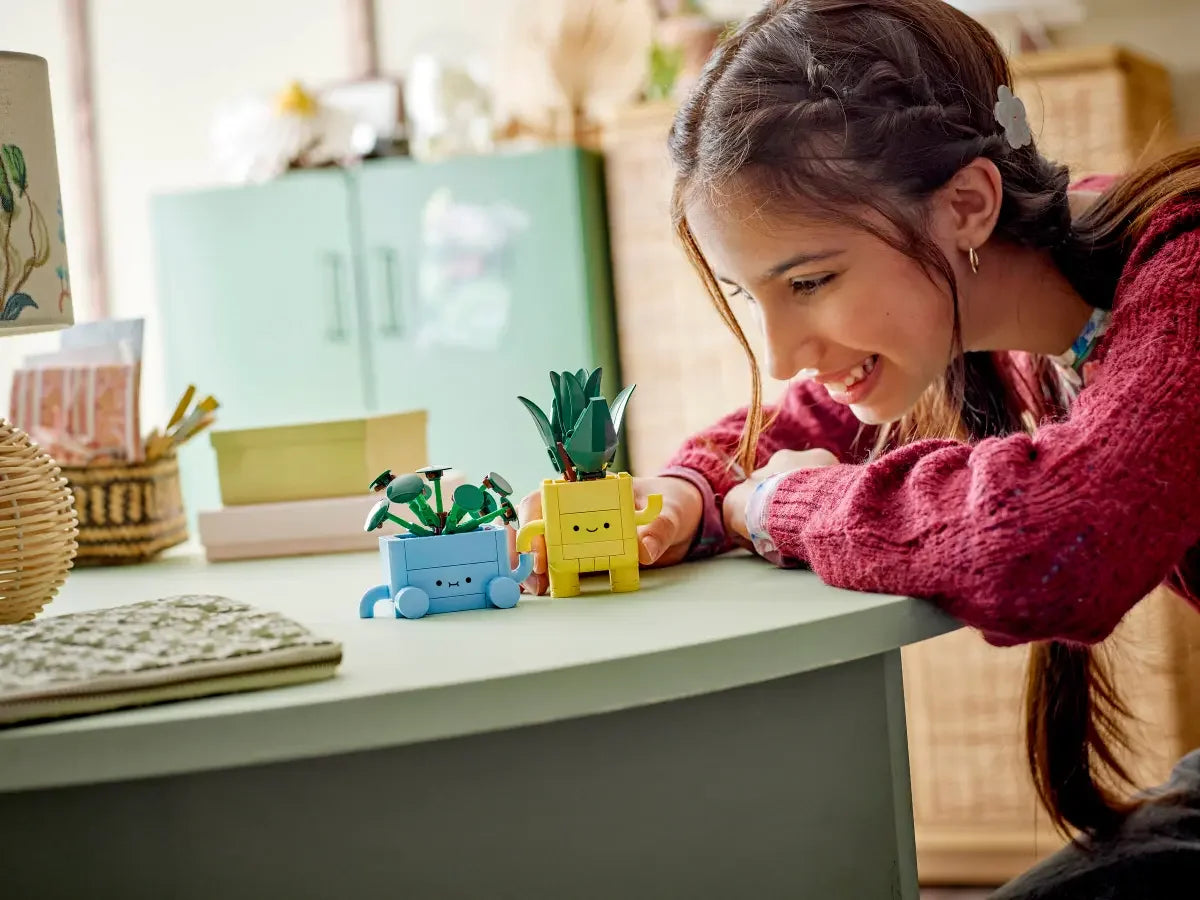 10349 LEGO Glade Planter - Lekeproffen.no