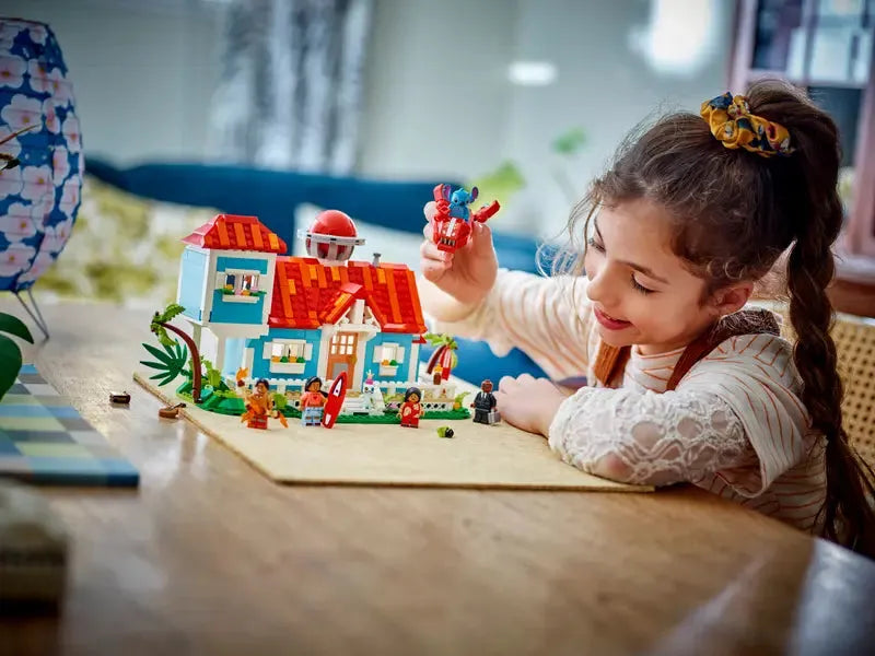 43268 Lego Disney Strandhuset til Lilo og Stitch - Lekeproffen.no