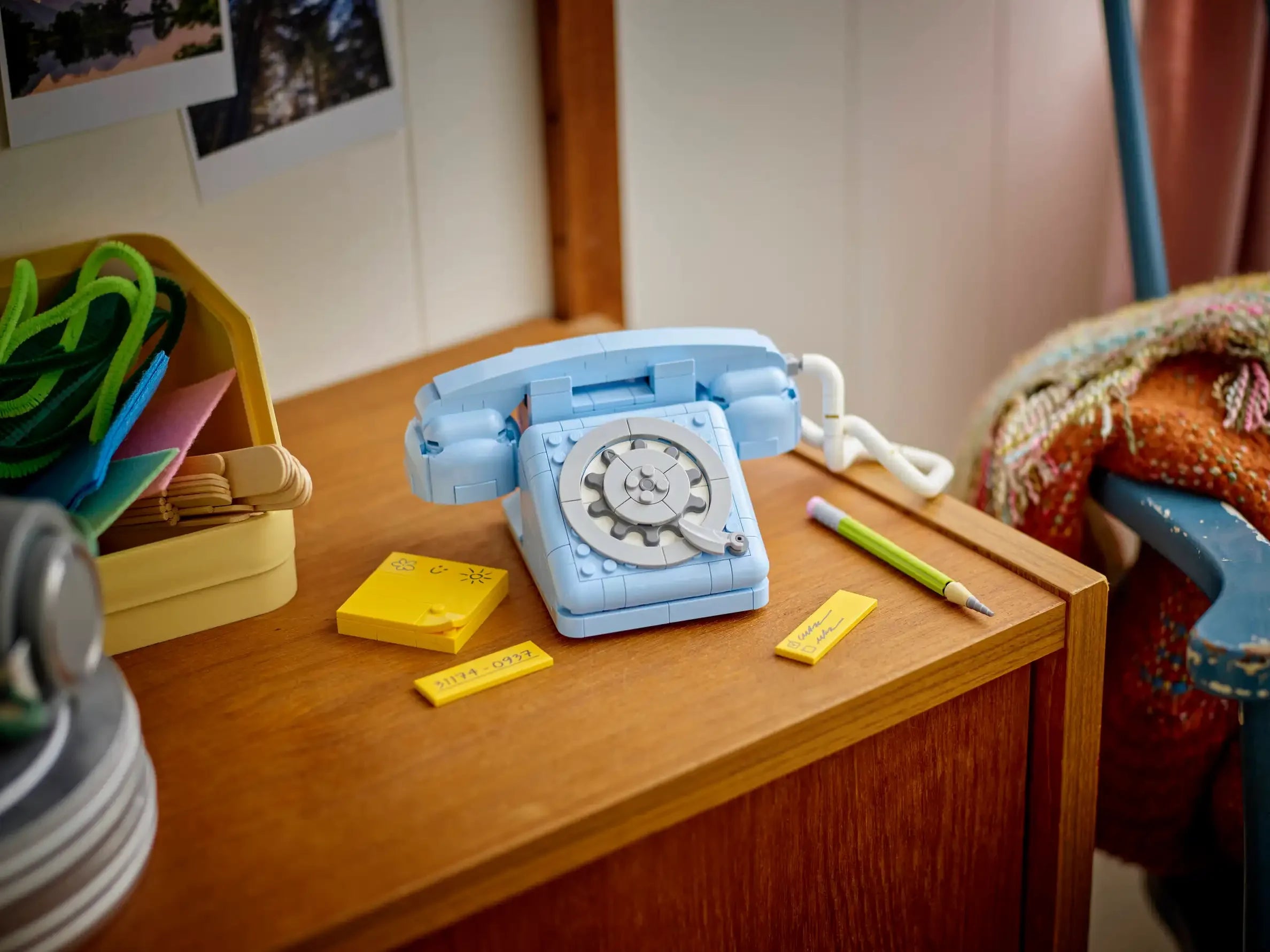 31174 Retro telefon