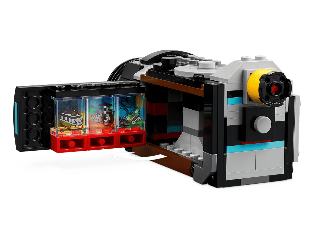 LEGO kamera med åpen baksjekk og minifigurer, perfekt barnelek og gave