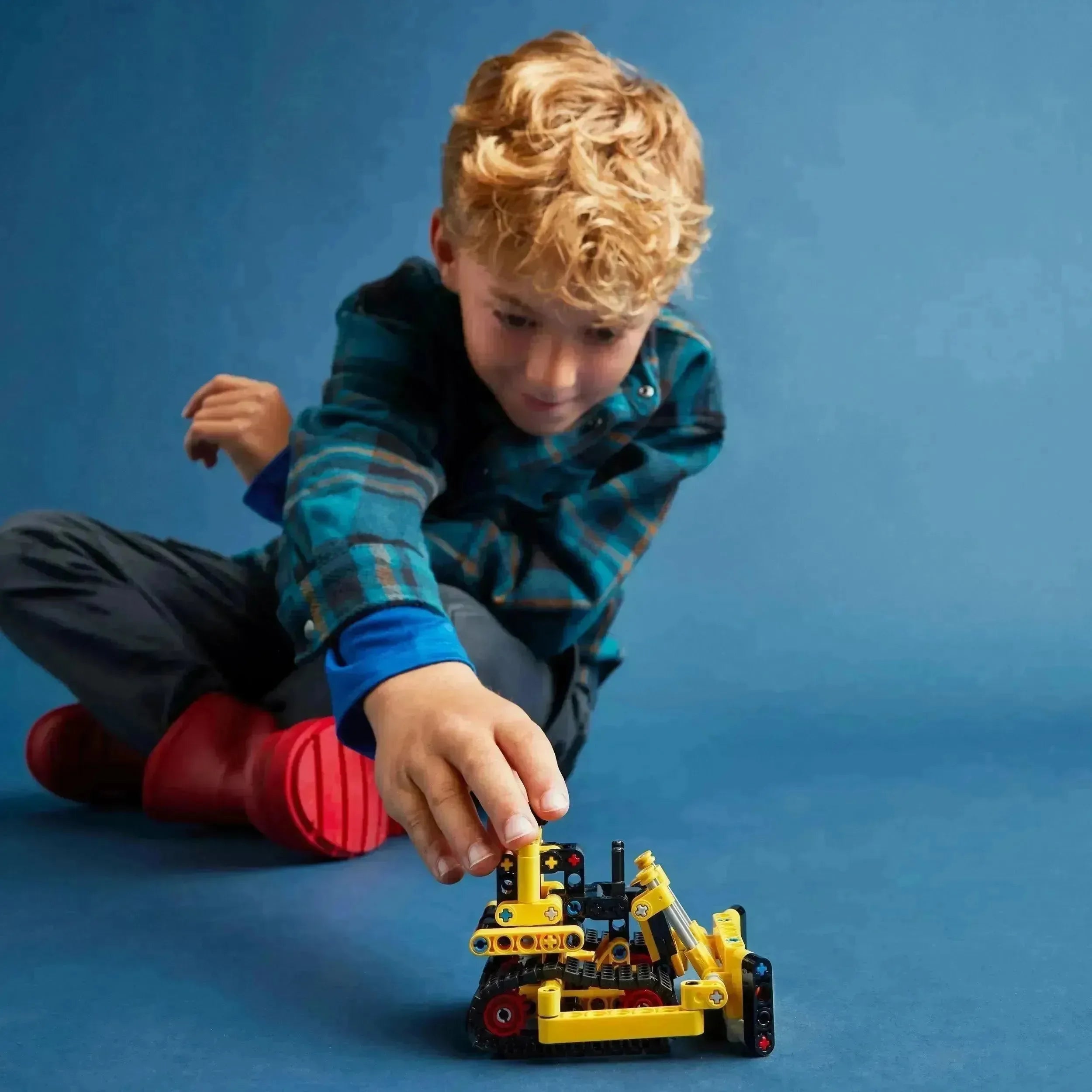 LEGO Technic 42163 Mektig bulldoser - Lekeproffen.no