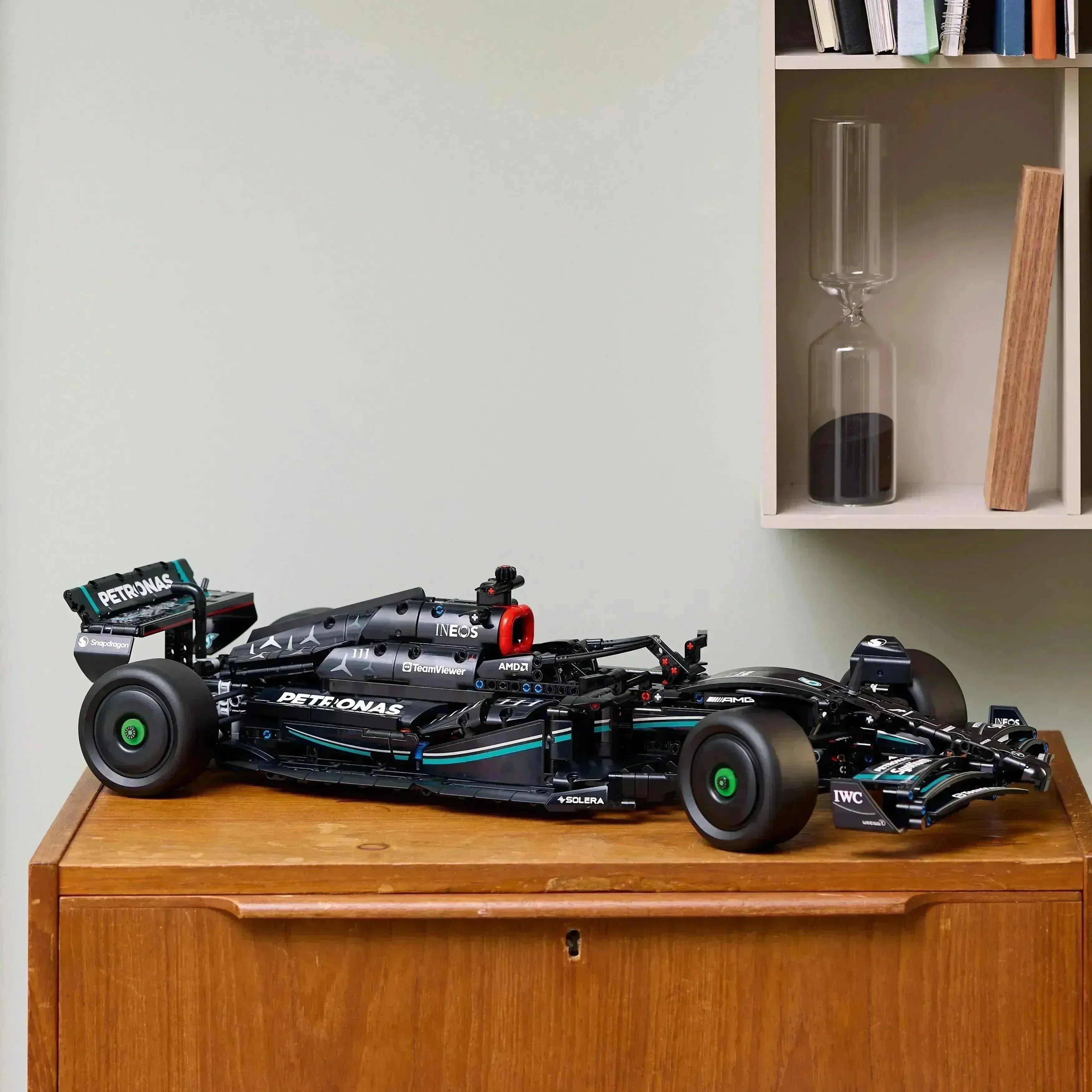 LEGO Technic 42171 Mercedes-AMG F1 W14 E Performance - Lekeproffen.no