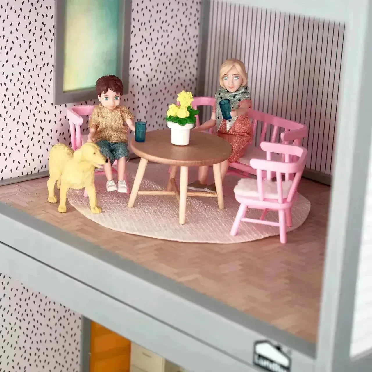 Lundby Kjøkkenmøbler - Rosa Spisestue - Lekeproffen.no
