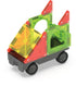 Fargerik bil bygget med Magna-Tiles magnetiske byggeklosser, hjul og klare plastdeler.