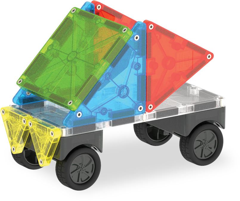 Fargerik bil laget med magnetiske byggeklosser, Magna-Tiles, på hjul.